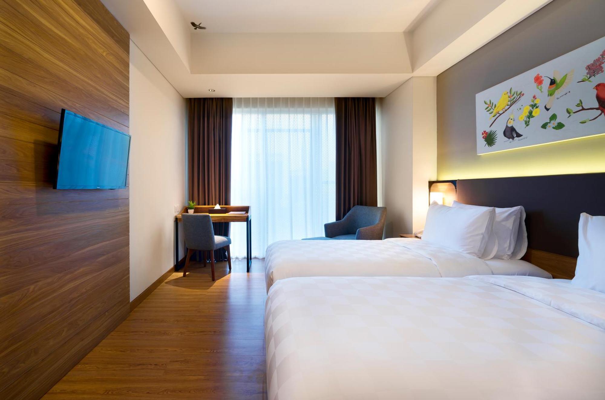 Hotel Aviary Bintaro à Serpong Extérieur photo