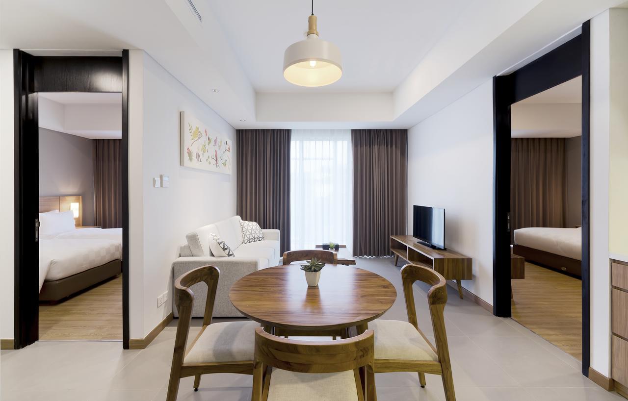 Hotel Aviary Bintaro à Serpong Extérieur photo
