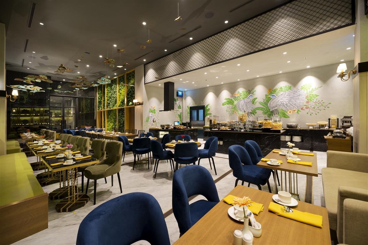 Hotel Aviary Bintaro à Serpong Extérieur photo
